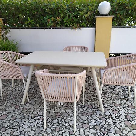 New Garden Hotell Torbole Sul Garda Exteriör bild