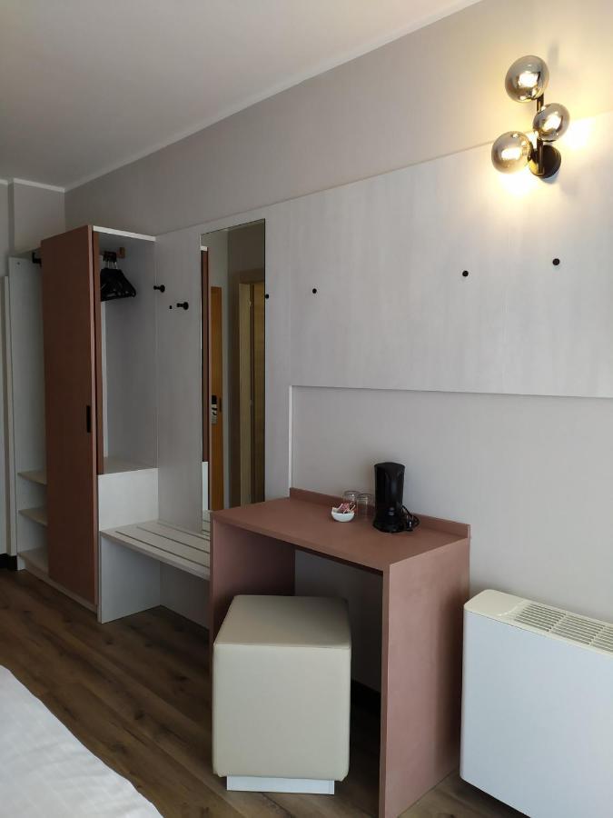 New Garden Hotell Torbole Sul Garda Exteriör bild