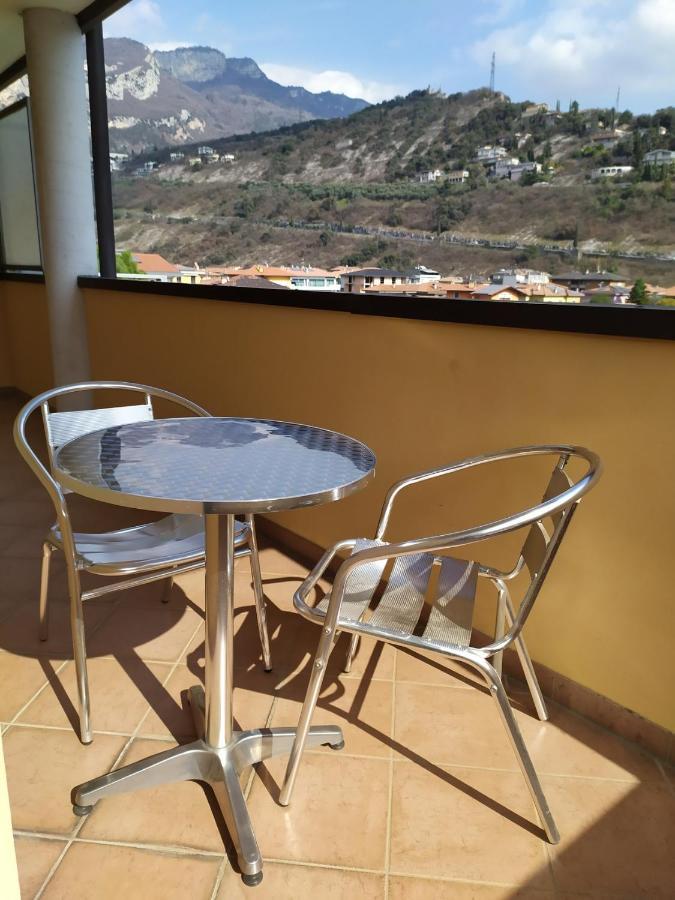 New Garden Hotell Torbole Sul Garda Exteriör bild