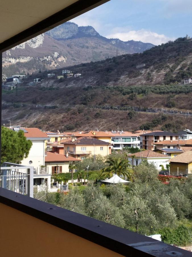 New Garden Hotell Torbole Sul Garda Exteriör bild