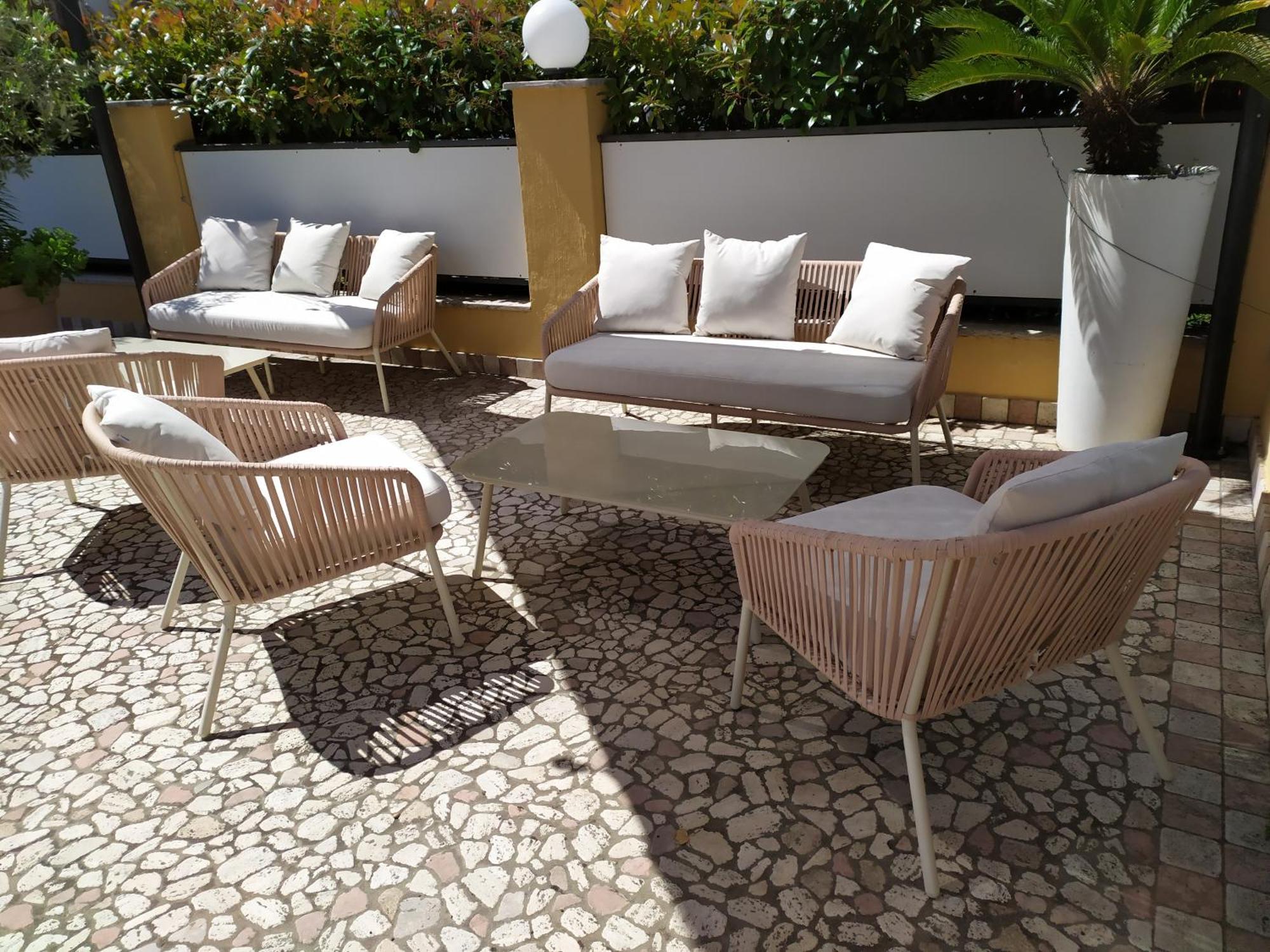 New Garden Hotell Torbole Sul Garda Exteriör bild